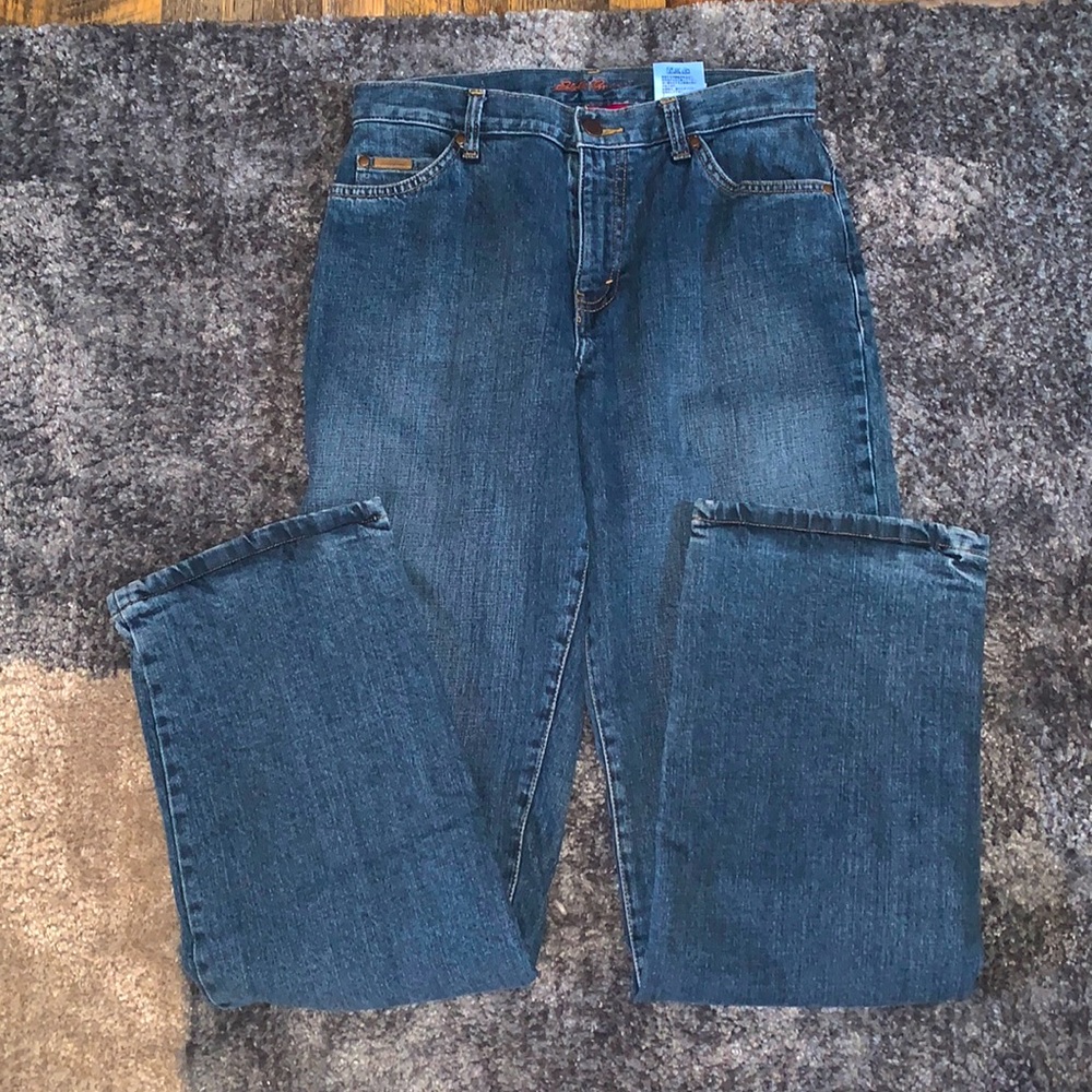Eddie Bauer flannel lined denim jeans.  Size 6. Like new!